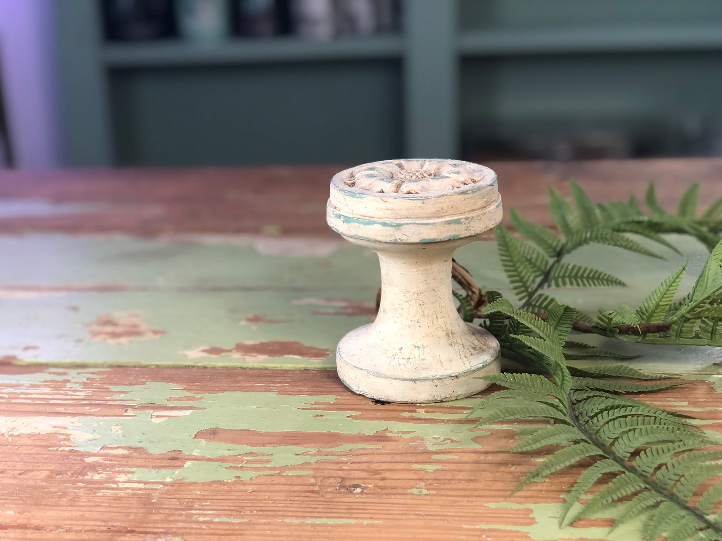 Salvage Metal Decor - Chippy White (Greenery Not Included)