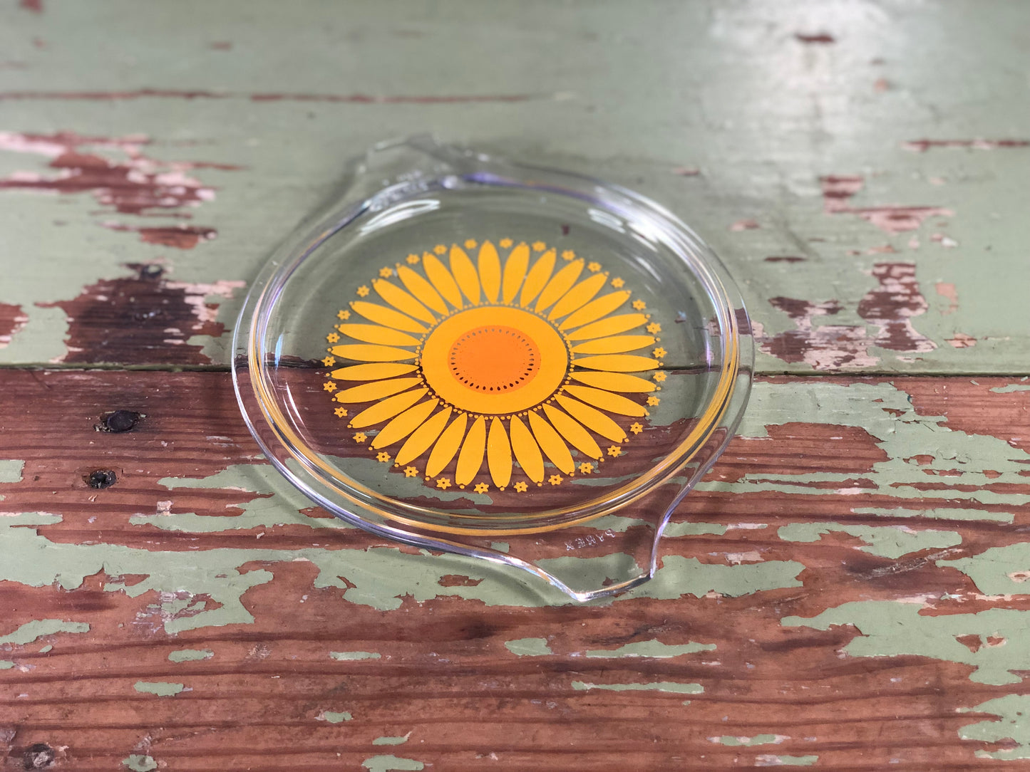 Pyrex Sunflower Lid - Sold Individually