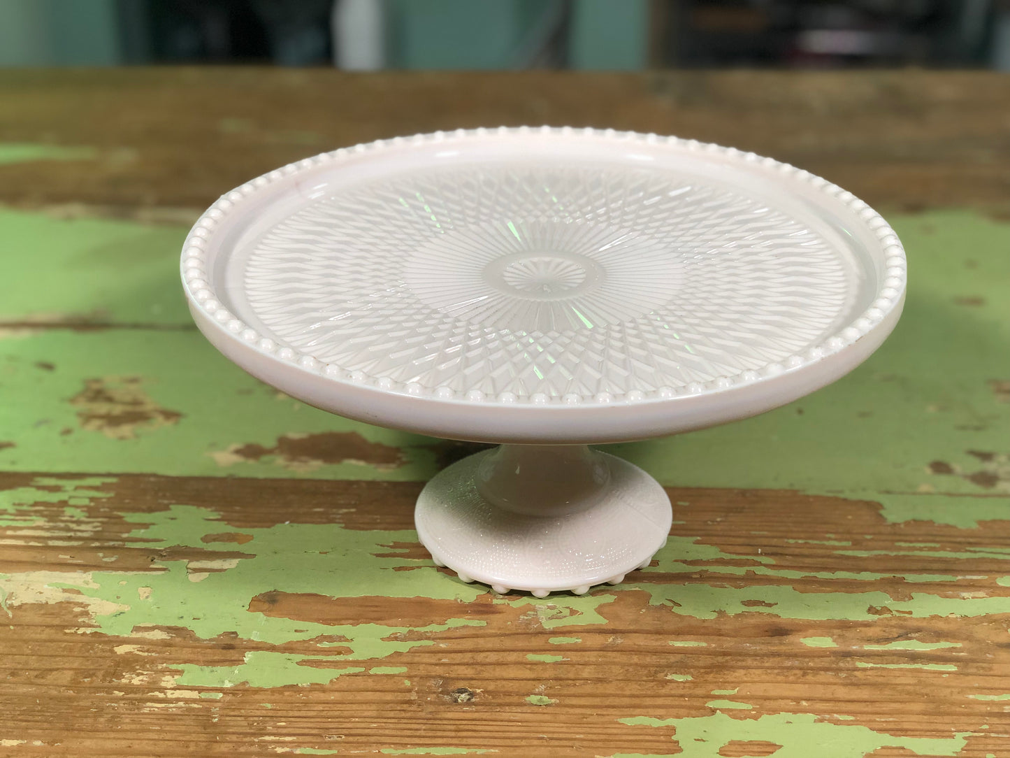 Vintage Jeanette Shell Pink Cake Stand