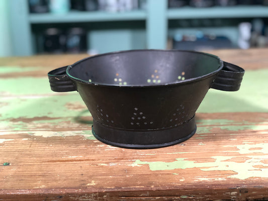 Vintage Metal Colander - Black