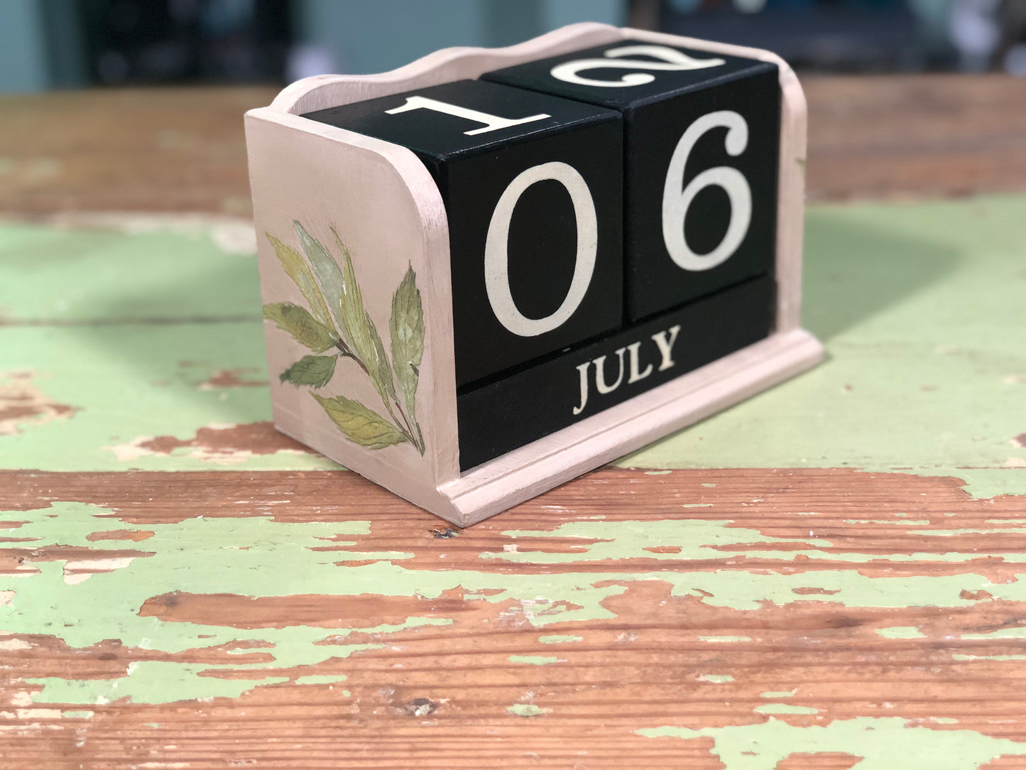 Upcycled Daily Calendar - Cream