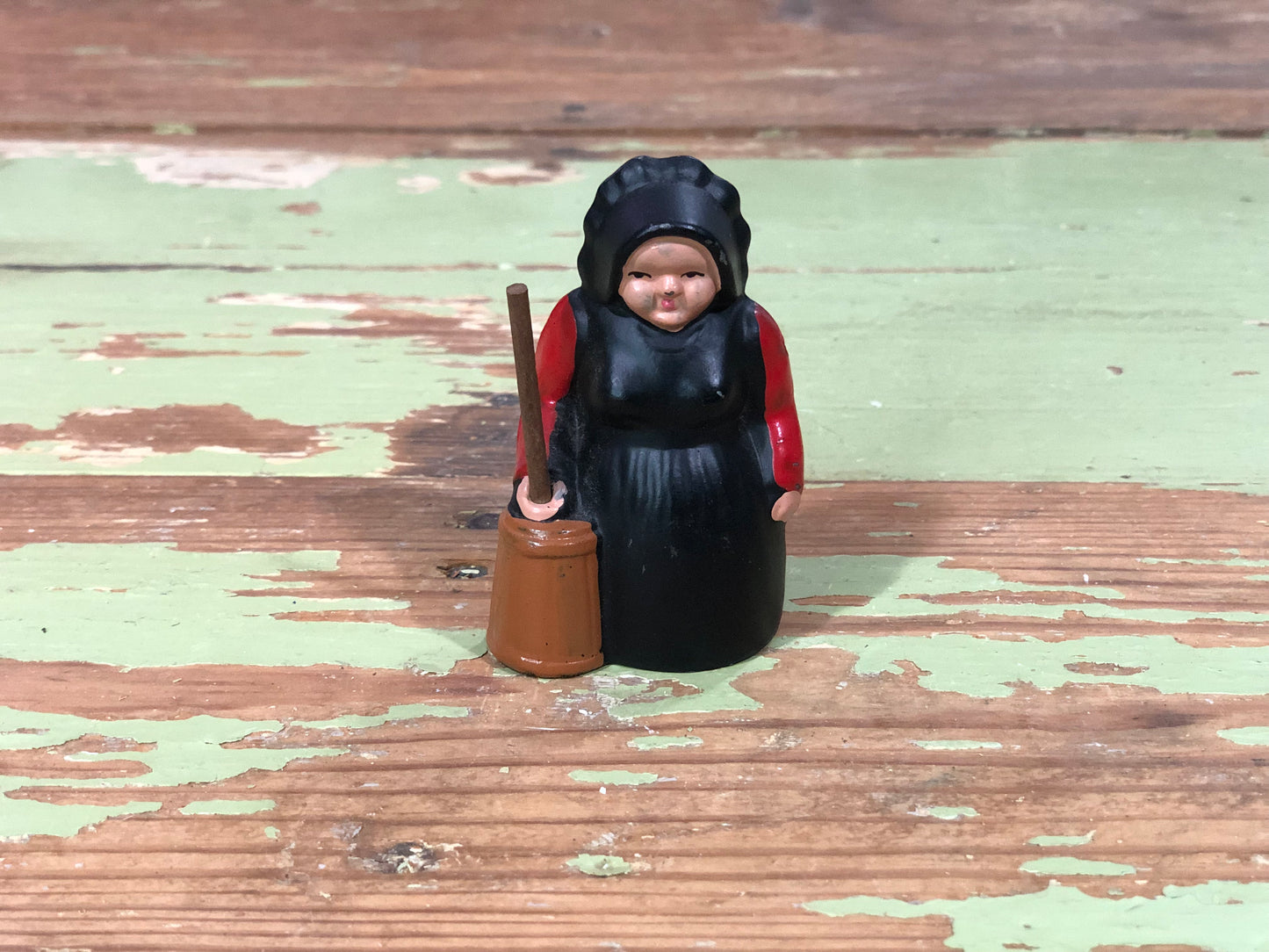 Vintage Amish Lady Egg Timer (Missing Timer)