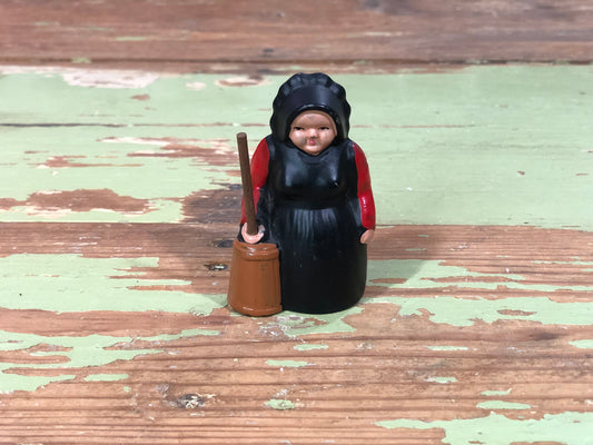 Vintage Amish Lady Egg Timer (Missing Timer)